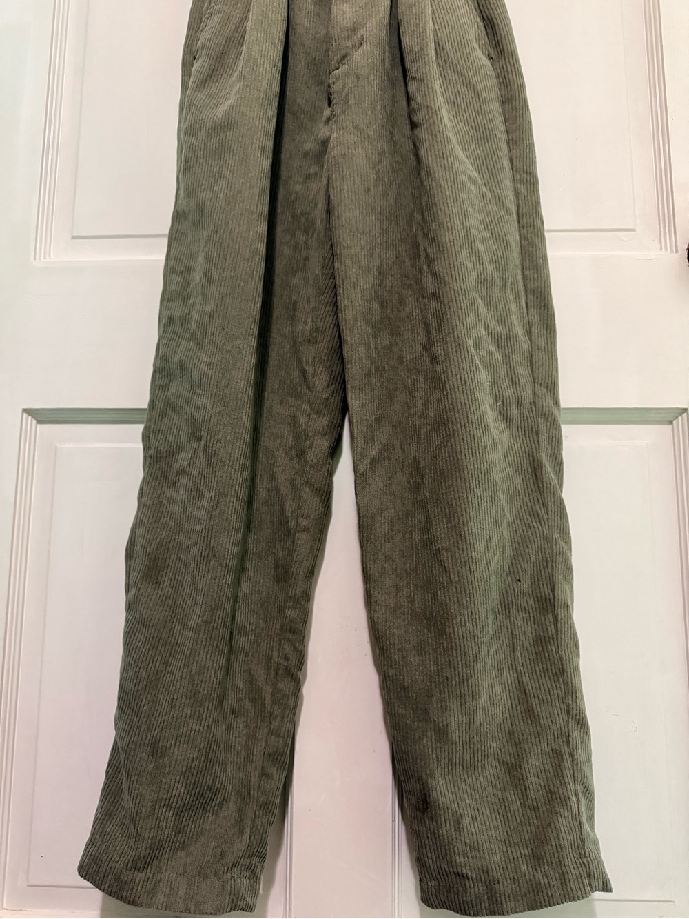 Madewell Olive Green Corduroy Straight-Leg Pants